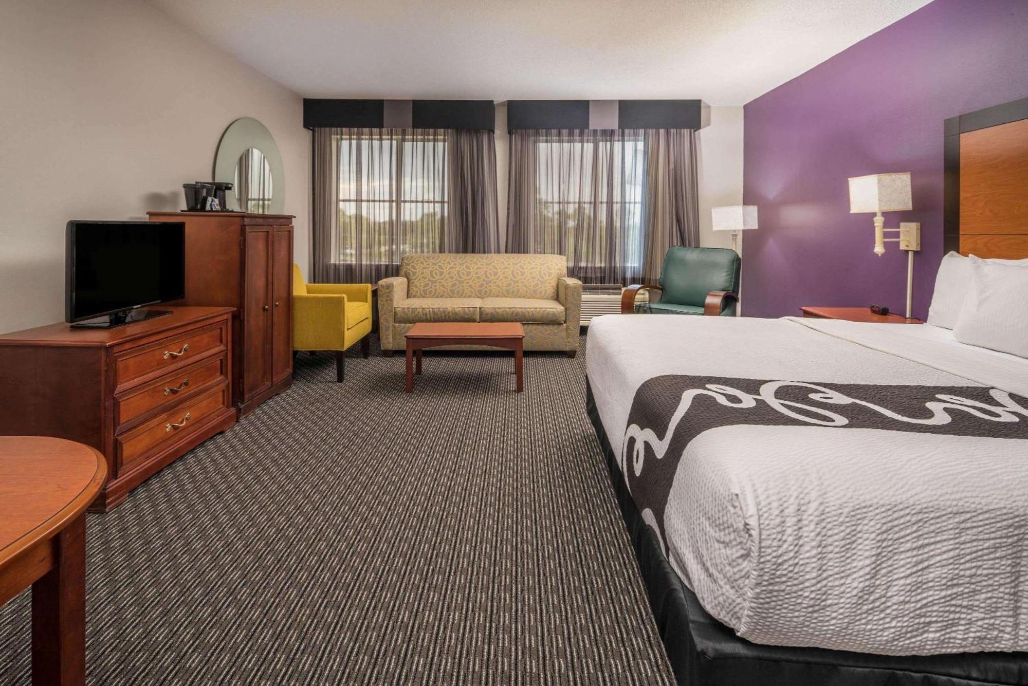 Executive King Room,1276182298:JPEG