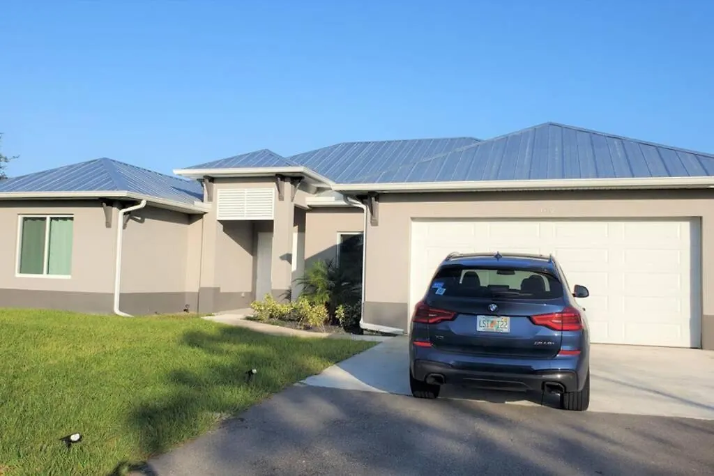Exquisite Home 4 Beds With Heated Pool & Jacuzzi-1