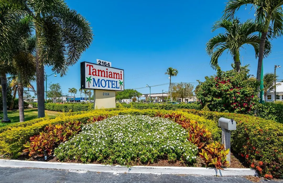Tamiami Motel-1