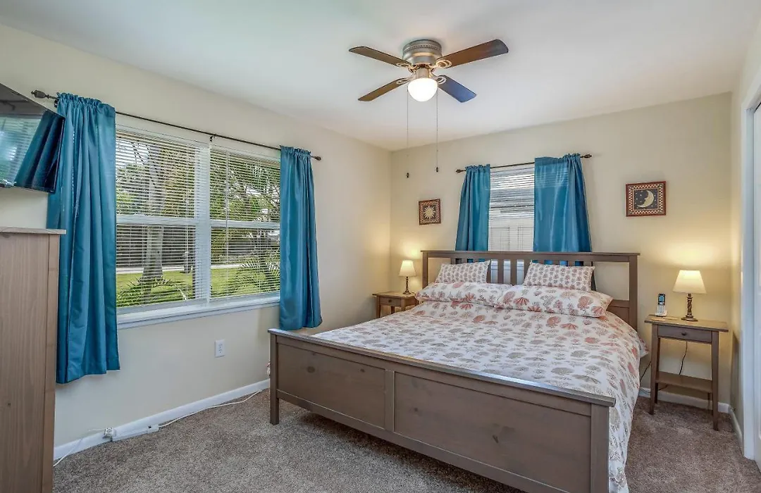 Sand Dollar Cottage-1