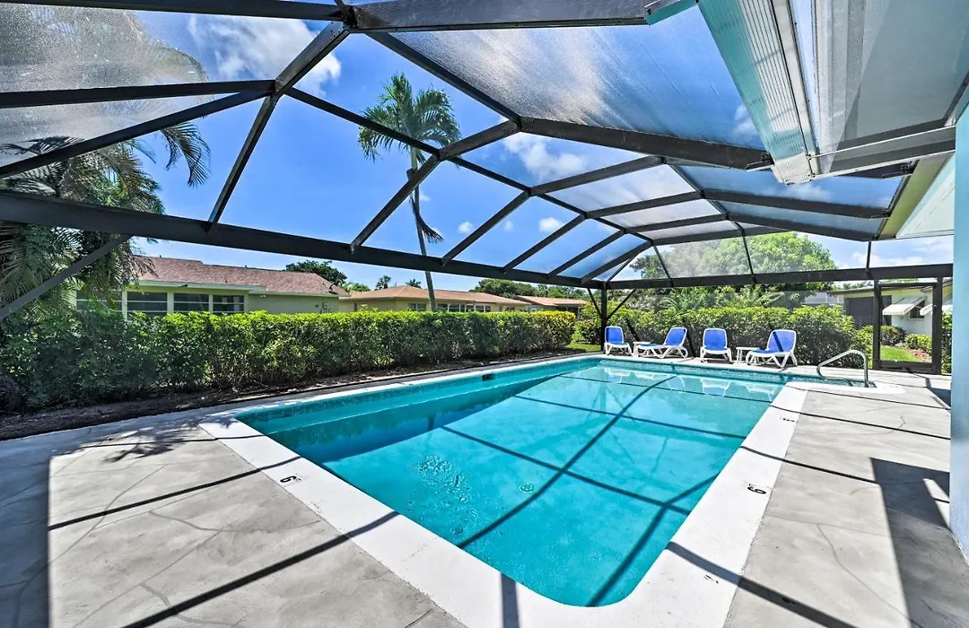 Naples Paradise With Private Pool, 4 Mi To Beach!-1