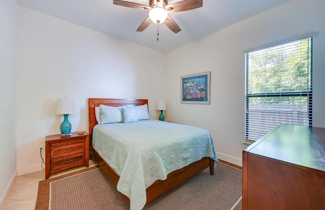 Chic Naples Retreat W/ Private Heated Pool & Lanai-1