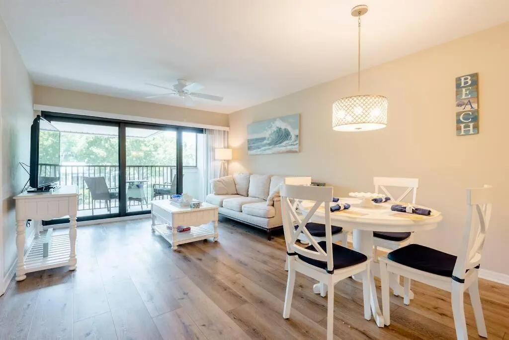 Park Shore Resort Beautiful Top Floor 2Bed 2Bath-1