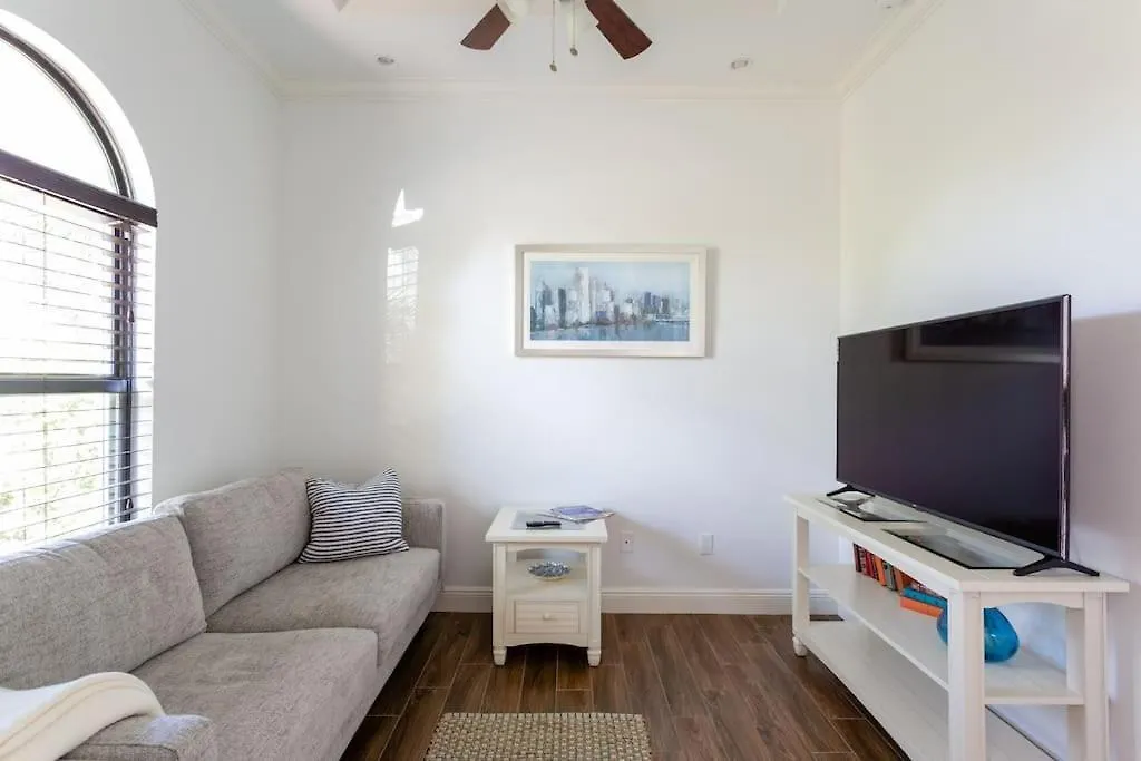 833 Perfect Naples - Pool - 3Br Near The Beach-1