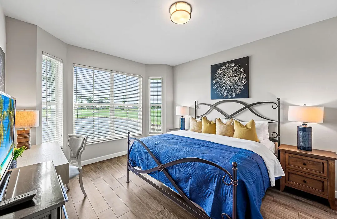 Solterra - Newly Remodeled Luxury 3Br Condo With Lake And Golf Views, Access To Resort Pool, Hot Tub, And Golf Courses At Lely Resort! Close To Naples Beaches, 5Th Avenue S, And Marco Island! Ideal For Families Or Groups, Perfect For A Summer Vacatio-1