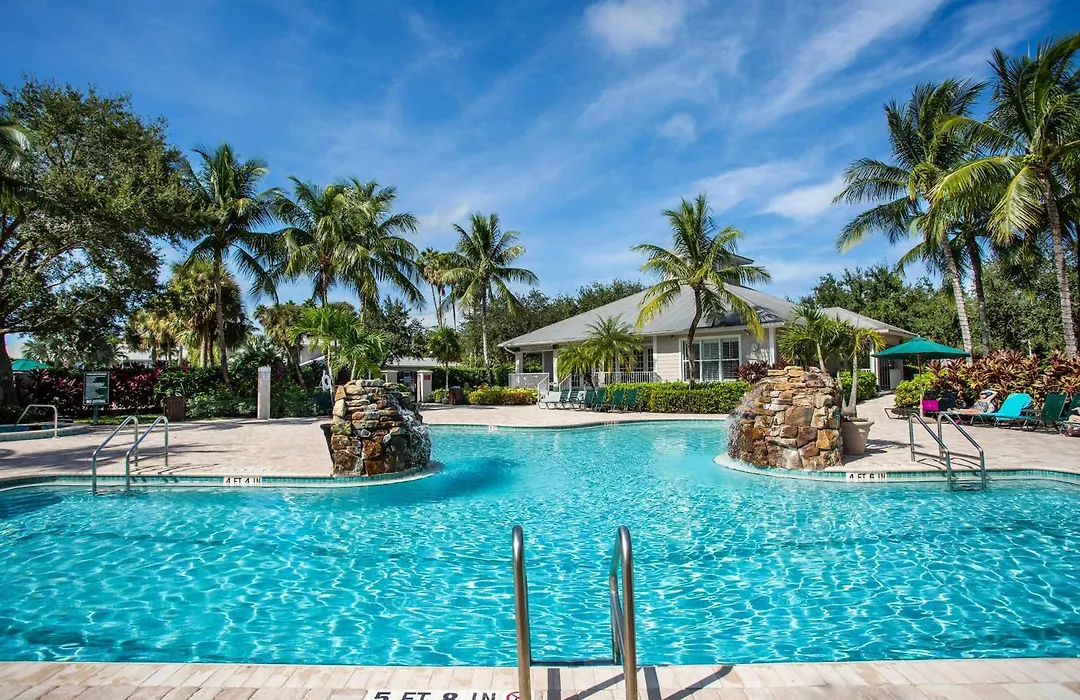Asiago Vacation Rental At Lely Resort - Newly Furnished 2 Bedroom Condo With Beautiful Lake And Golf Views! Spacious Retreat With Private Lanai Plus Access To Resort Pool Hot Tub And Gym-1