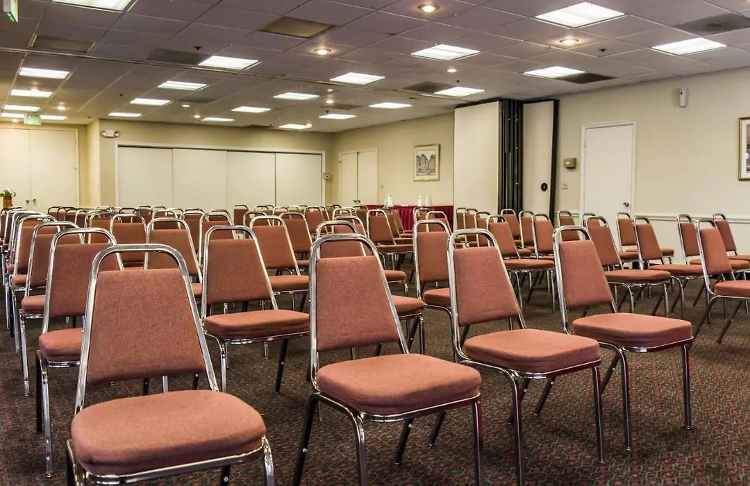 Quality Inn And Suites Golf Resort-1