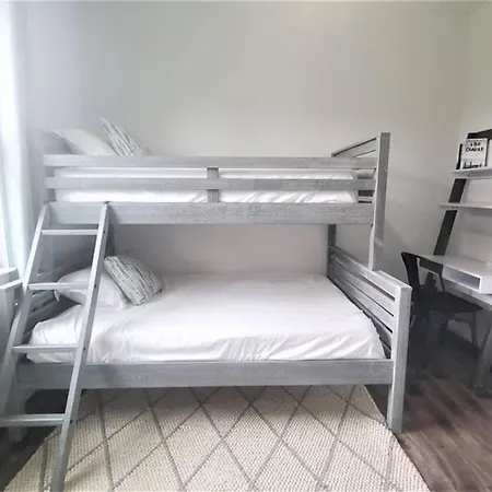 Exquisite Home 4 Beds With Heated Pool & Jacuzzi-3