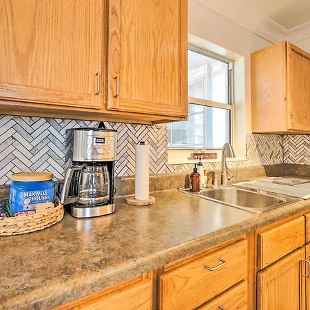 Quaint Naples Home About 4 Mi To Naples Beach!-3