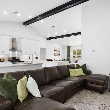 Heated Pool Home Located In Golf Course Community-3