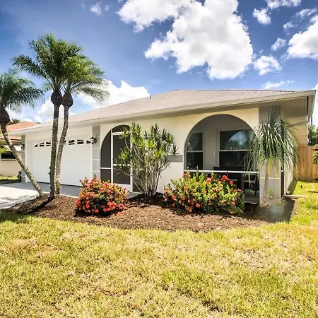 Naples Home W/ Lanai & Pool Near Vanderbilt Beach!-2