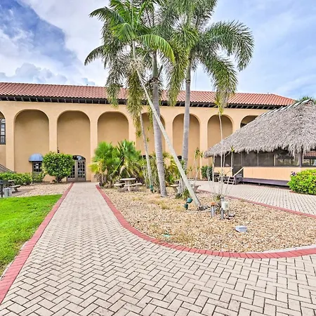 Naples Studio Near Everglades W/ Marina!-3