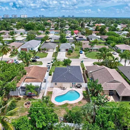 Pool Home Super Close To Vanderbilt Beach-3