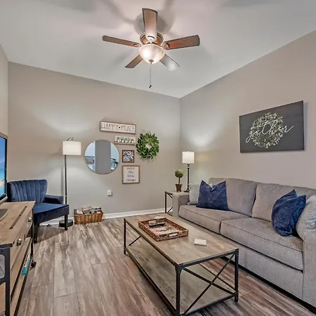 Golf Condo- Resort Pool- Lakeview- 10Mi To Beaches-3