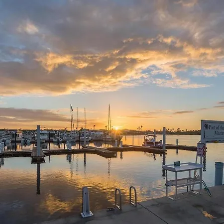 Marina Getaway On The Water!-2