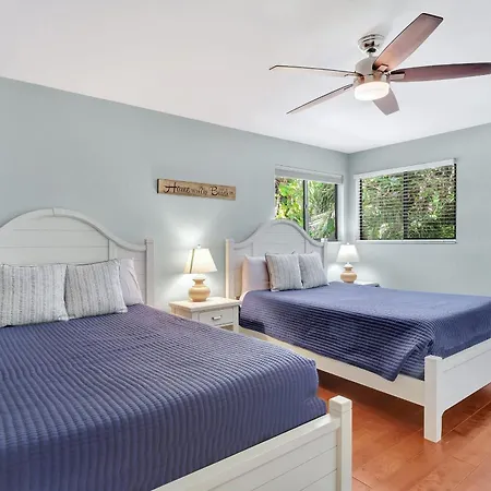Subtropical Oasis -Naples Fl Retreat-2