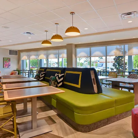 Home2 Suites By Hilton Naples I-75 Pine Ridge Road-3