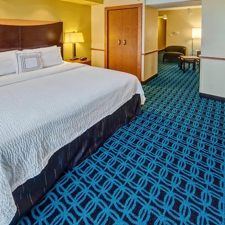 Fairfield Inn And Suites By Marriott Naples-3