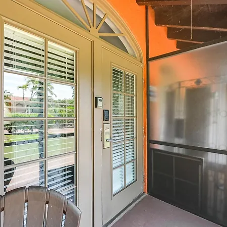 Naples Studio With Canal Access!-2