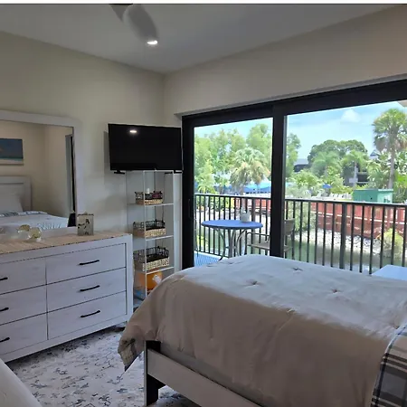 Parkshore Resort Apartment-3