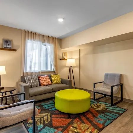 Woodspring Suites Naples West-2