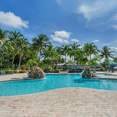 Catina - Freshly Renovated Stylish 2Br 2Ba Condo In Lely Resort With Lake & Golf Course Views Private Lanai And Access To Pool Gym Tennis And More! Prime Location Just Minutes From Naples Beaches And 5Th Ave, Perfect For A Relaxing Florida Getaway!-3