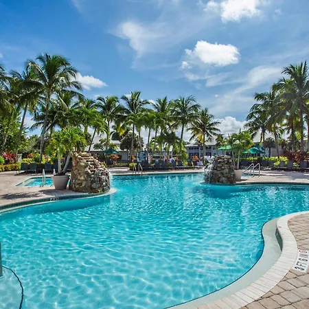 Catina - Freshly Renovated Stylish 2Br 2Ba Condo In Lely Resort With Lake & Golf Course Views Private Lanai And Access To Pool Gym Tennis And More! Prime Location Just Minutes From Naples Beaches And 5Th Ave, Perfect For A Relaxing Florida Getaway!-2